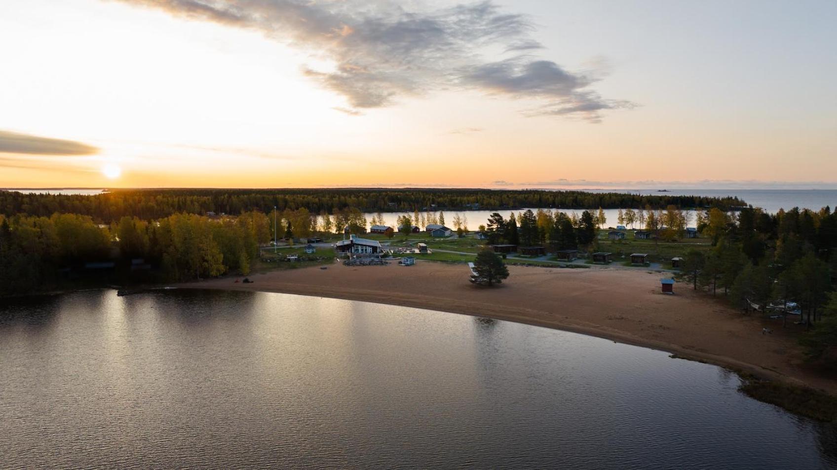 Nordic Lapland Frevisoeren Hotel Batskarsnas ภายนอก รูปภาพ